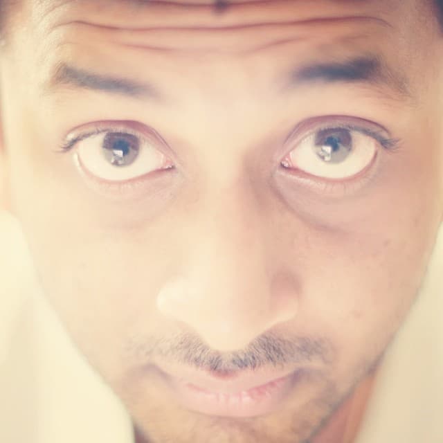 When you have a 1.4f, Instagram blur is useless ;)