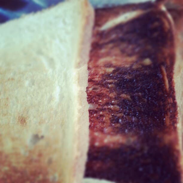 So much for 6 levels on the toaster knob, when the toaster just do either of these.